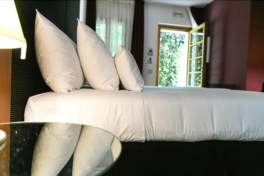 Hotel Mulino Grande Cusago Exteriör bild